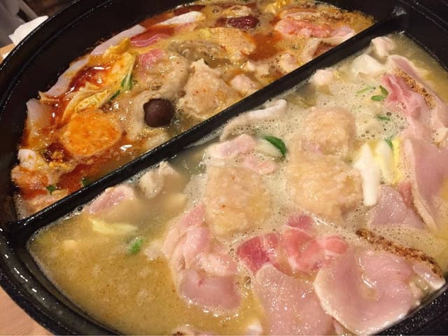 白湯辛鍋屋 紅白 - サブ画像1