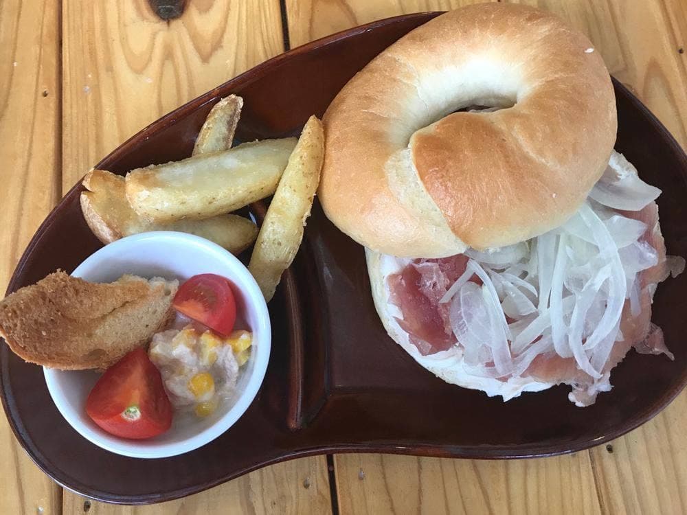 ベーグル&カフェ ロール