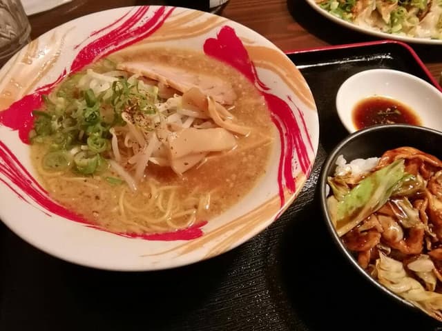 福ちゃんラーメン 坪井店 - サブ画像3