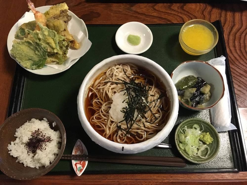 ひらら