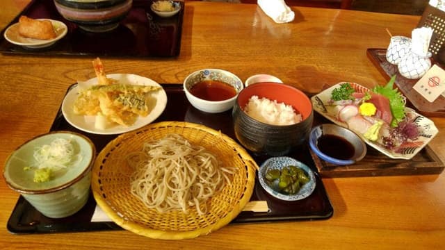 そばと和食のお店 神楽本店 - サブ画像3