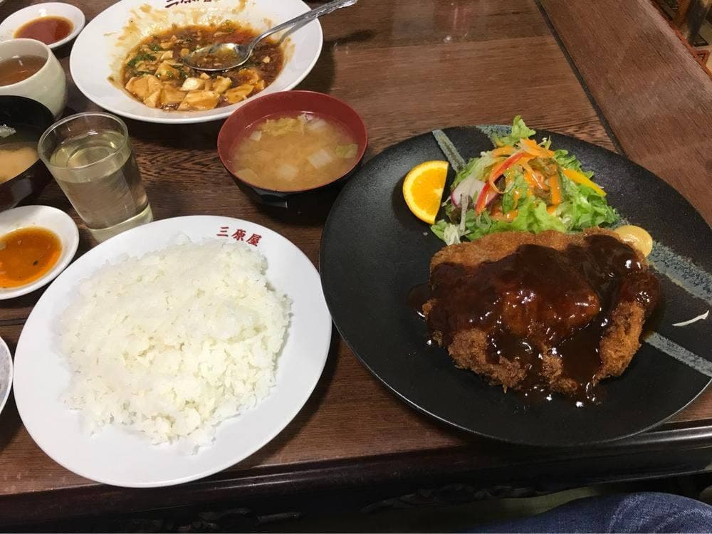 三原屋食堂