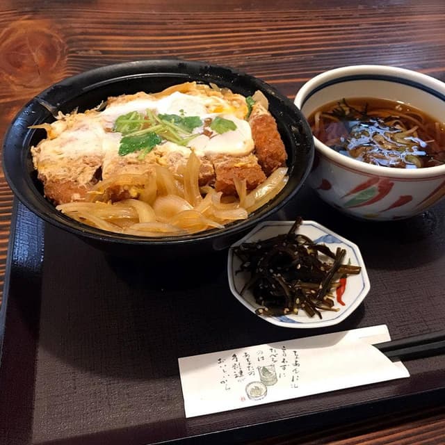 石挽き手打ちそば 萬八 - サブ画像1