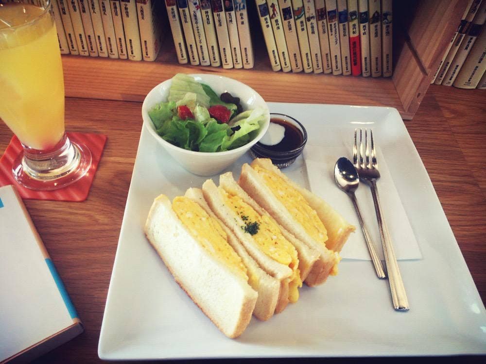 古本と珈琲 モジカ