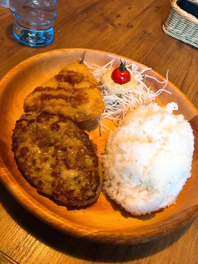 びっくりドンキー 東大阪店 - サブ画像3
