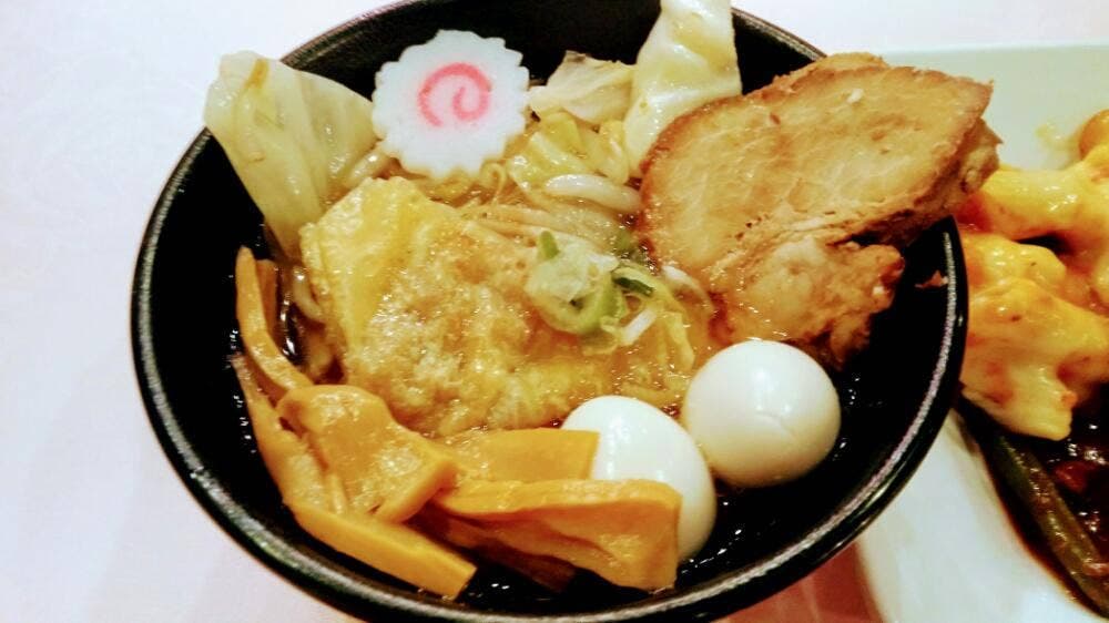 館のレストラン