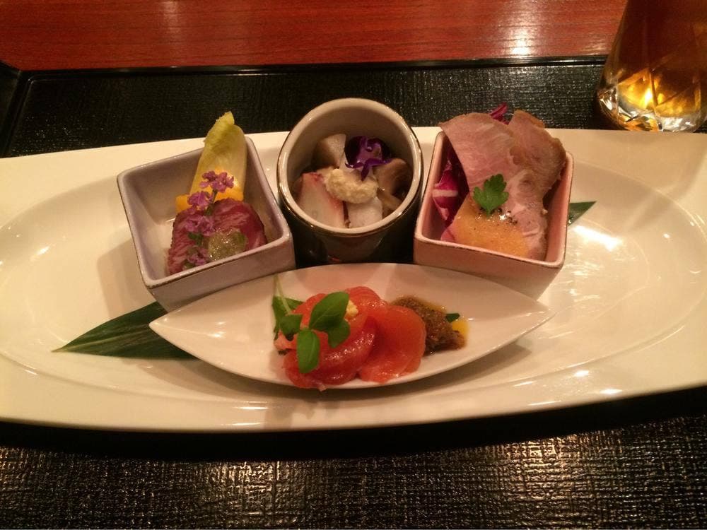 鉄板厨房 石やま