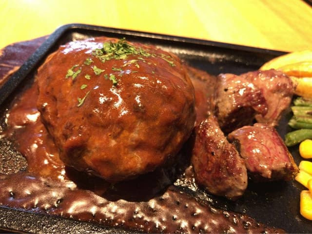 ハンバーグ&ステーキ 听 梅小路店 - サブ画像2