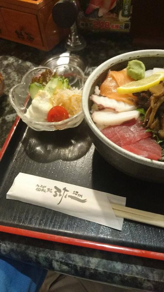 江戸前回転鮨 弥一 紀ノ川店 - サブ画像3