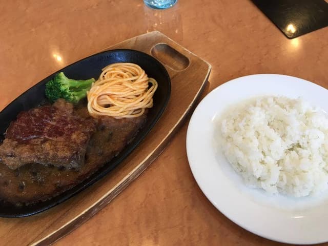 ベルステーキ 江曽島本通り店 - サブ画像2