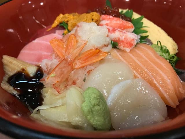 ちよだ鮨 西武東戸塚店 - サブ画像1