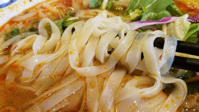 牛辛麺酒場 - サブ画像3