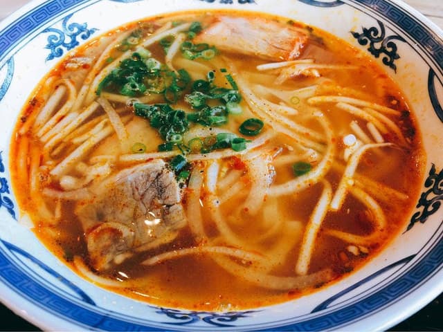 牛辛麺酒場 - サブ画像2