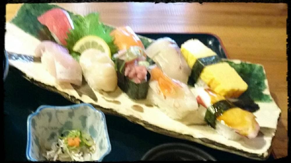 海鮮れすとらん 魚輝水産 岸田堂店