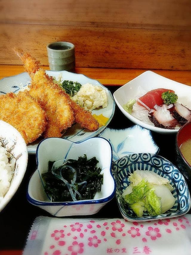 お食事処 やま㐂 - サブ画像1