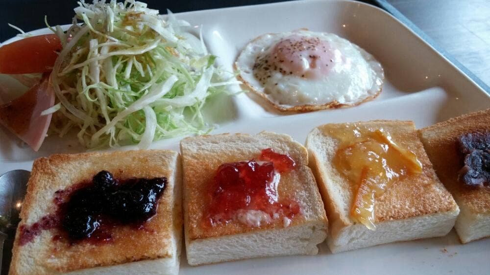 coffee & lunch はつ