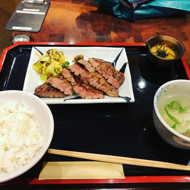 牛タン焼き仙台辺見 新浦安 - サブ画像1
