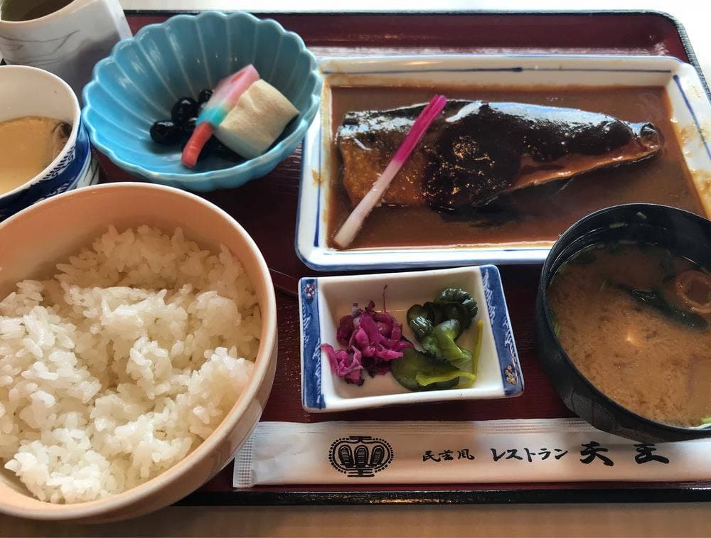 レストラン天王 十四山店