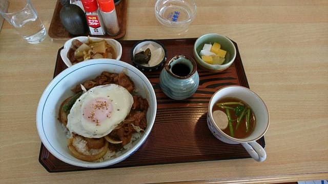 鎌田ガーデン - サブ画像1