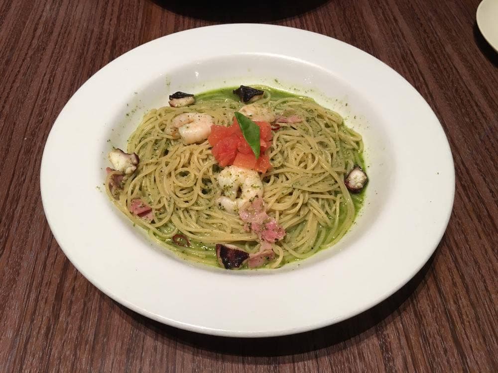 神戸にんにくや Natural Dining