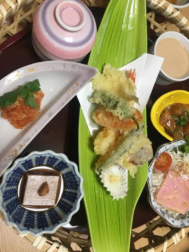 いけす活魚料理 源 - サブ画像1