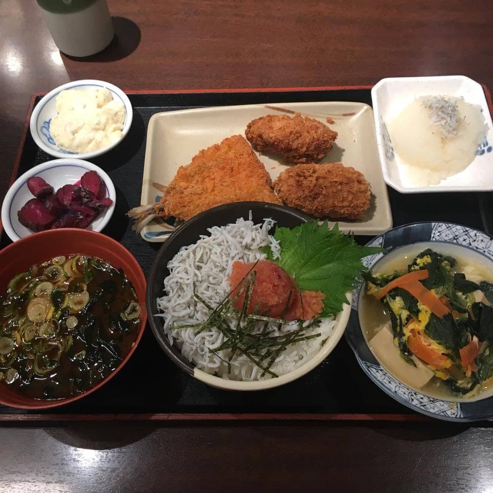 ザめしや 康生通店