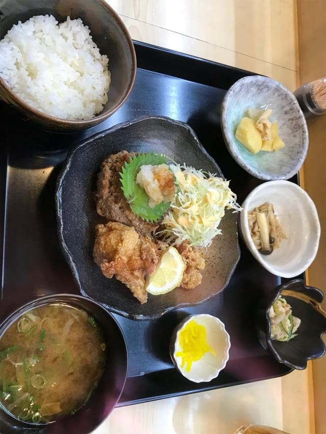 ごはんや 楽らく - サブ画像1