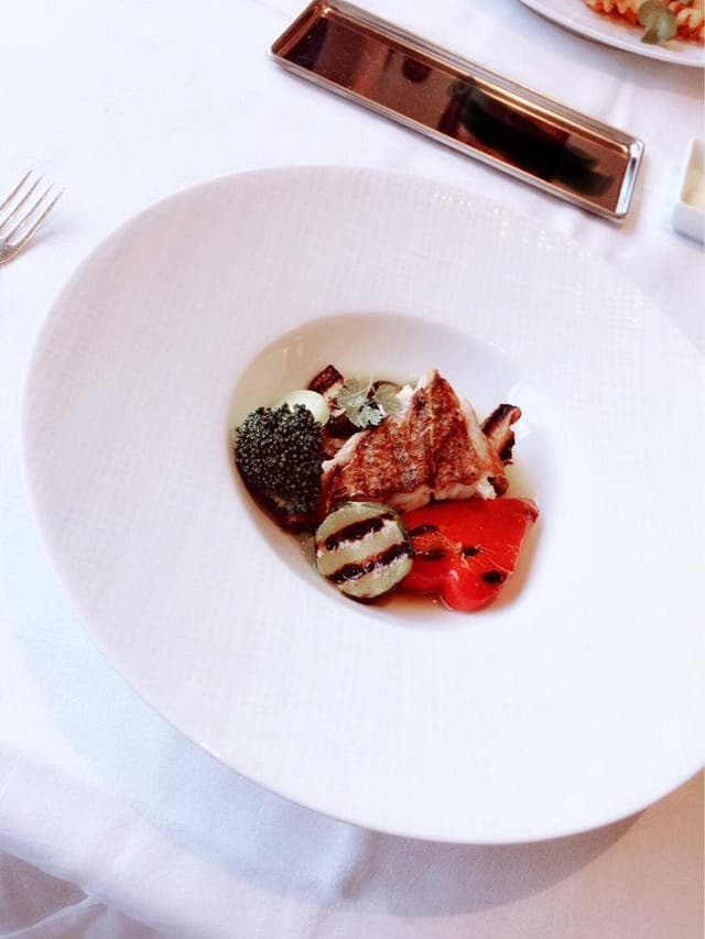 レストラン ラ・フォーレ 箱根ハイランドホテル - サブ画像2