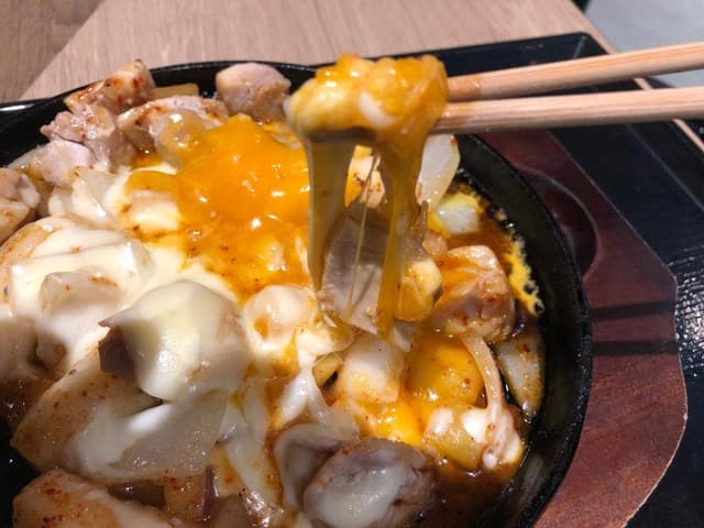 Roast Beef & Steak ANZU 福岡空港 - サブ画像2