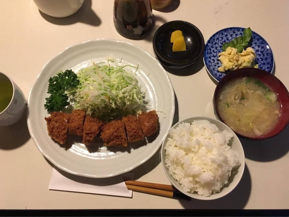 川ばた