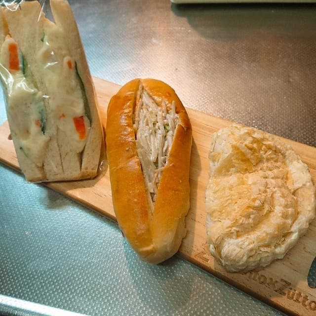 アサカベーカリー 膝折店 - サブ画像2