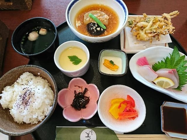 和彩料理 美膳 - サブ画像1