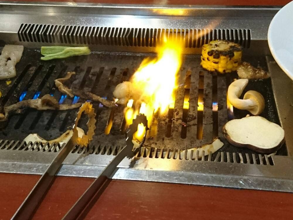 焼肉まるかつ