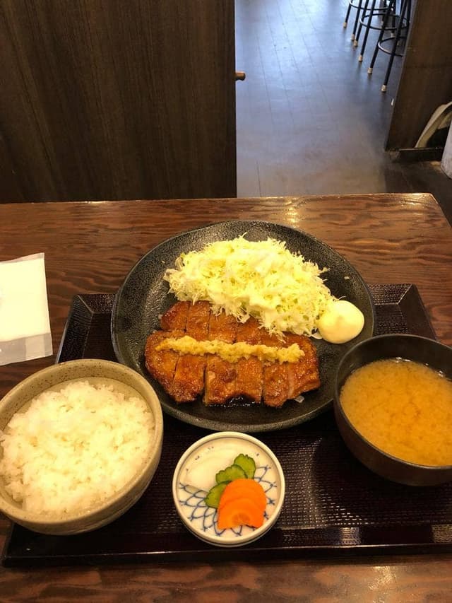 紅とん 西新宿7丁目店 - サブ画像1