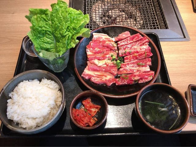 炭火焼肉 七輪房 大宮駅前店 - サブ画像1