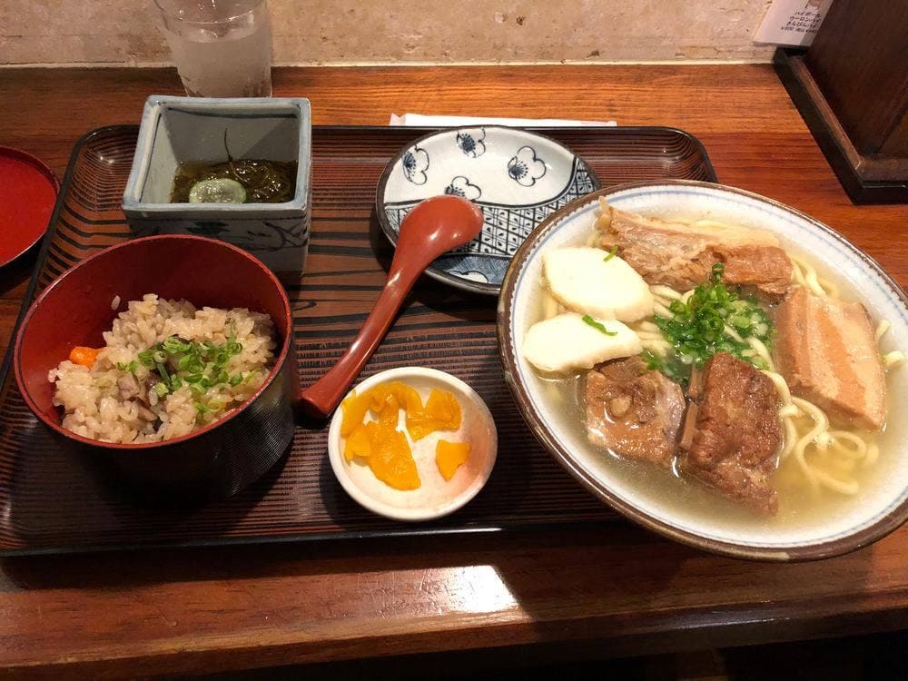 那覇そば 那覇亭