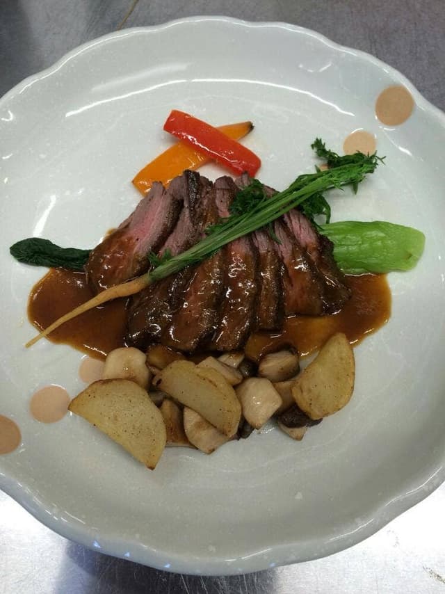 ラ・ファミーユ - サブ画像1