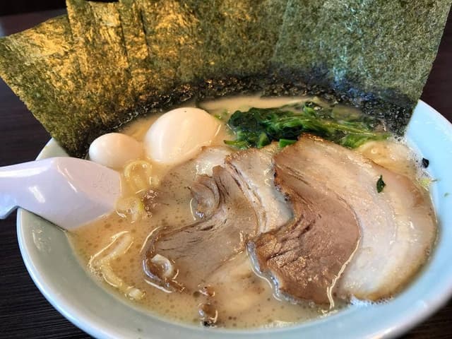 横浜家系ラーメン厚木インター魂心家 - サブ画像2