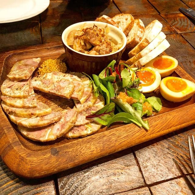 薫製とコンフィの店 ペルル - サブ画像3