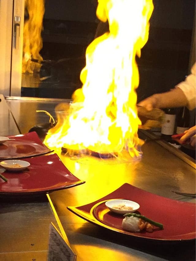 鉄板ダイニング 誉 定禅寺通り店 - サブ画像3