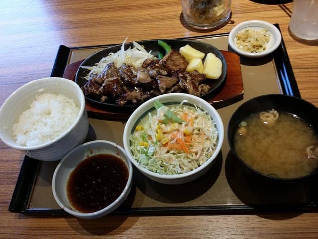 やよい軒 春日部小渕店 - サブ画像1