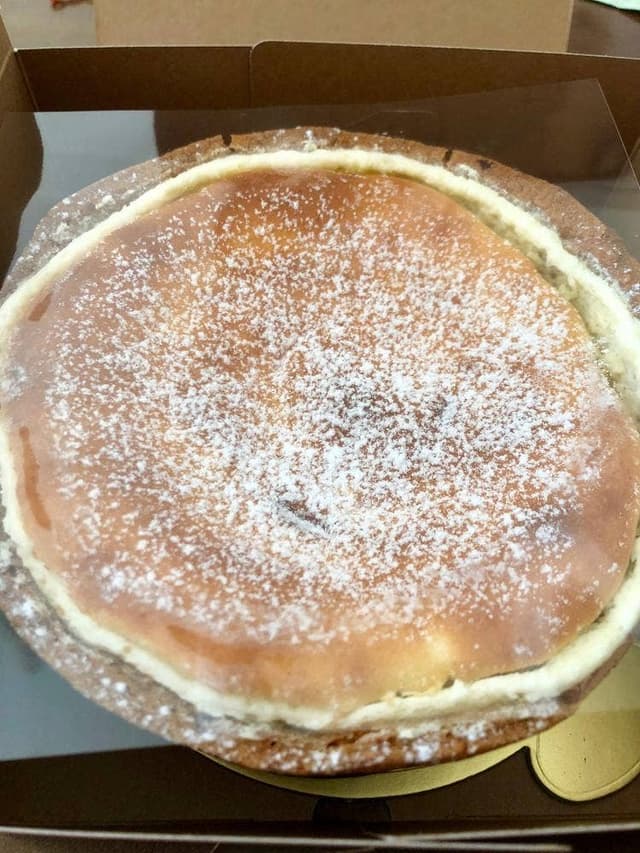 博多銘品蔵 博多口店 - サブ画像1