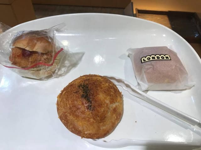 ベーカリー・ベーカリーカフェ LONDON 関マーゴ店 - サブ画像2