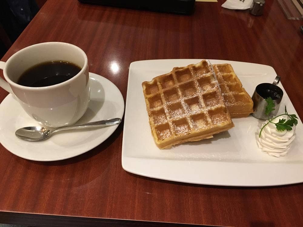 サイフォン式珈琲の店 三番館 江坂公園店