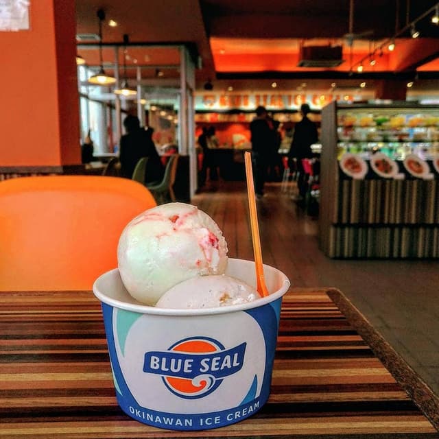 ブルーシール 名護店 - サブ画像3