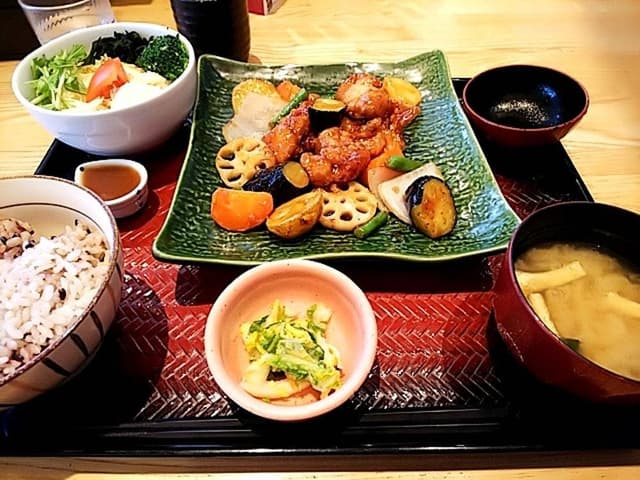大戸屋ごはん処 させぼ五番街店 - サブ画像1