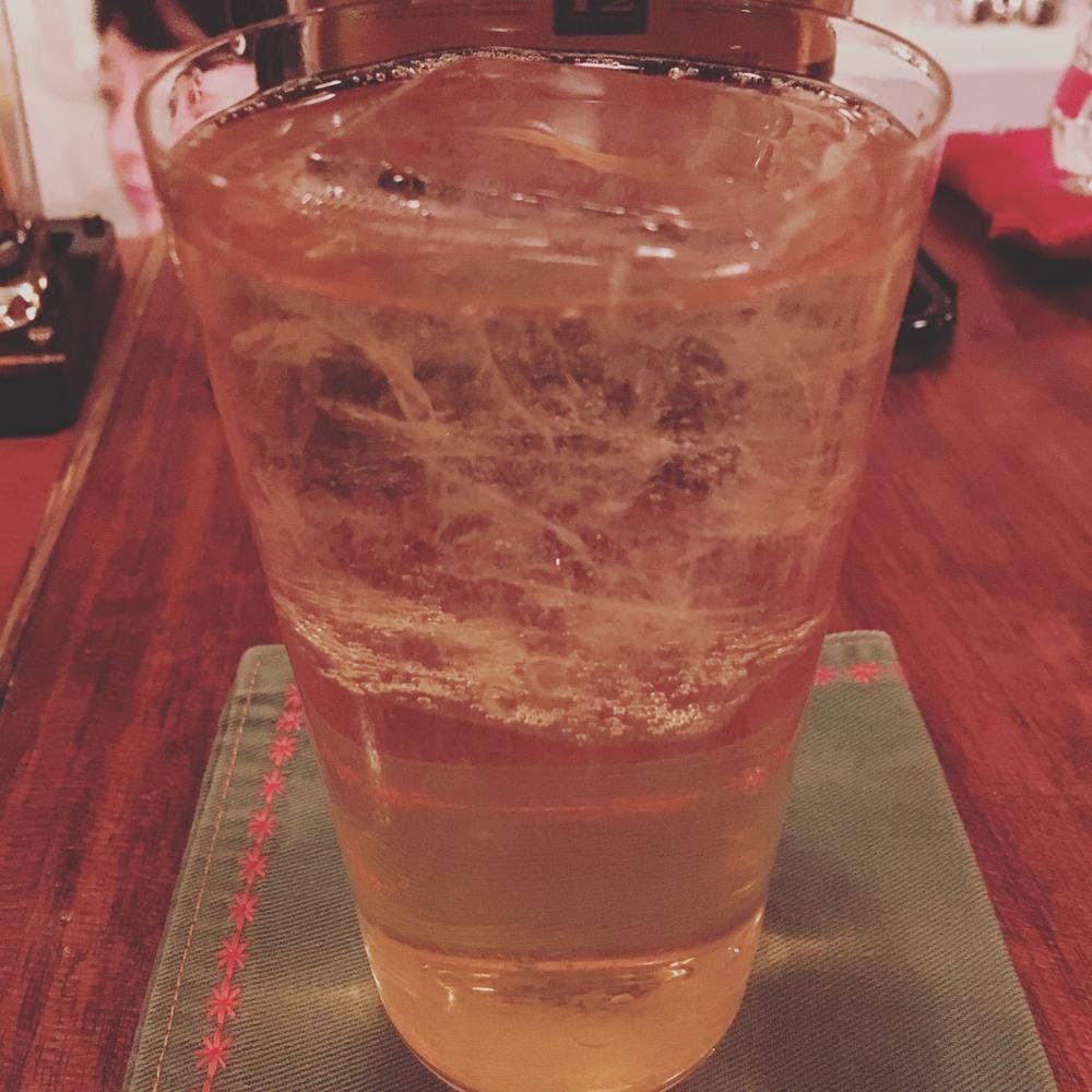 Bar よつば