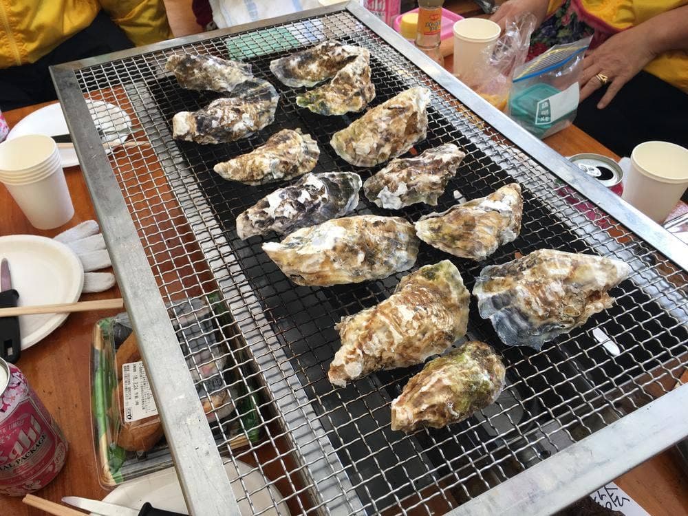 牡蠣小屋 豊漁丸