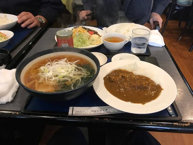 レストランバー フロンティア - サブ画像1