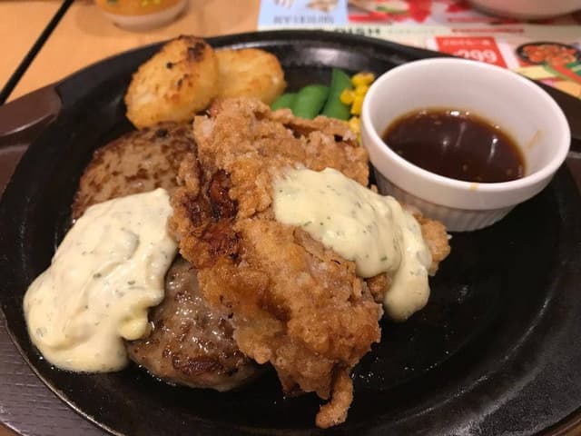 ガスト 東山公園店 - サブ画像3